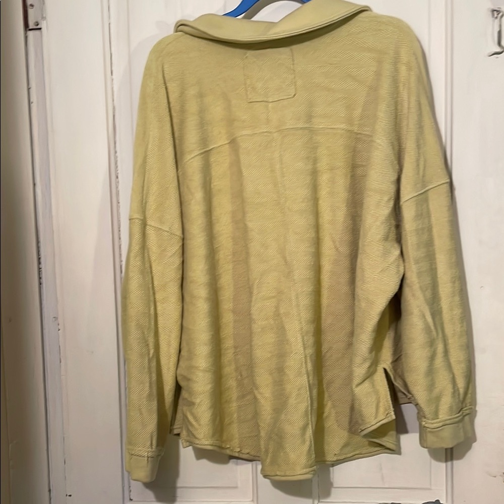 American Eagle Outfitters yellow/green Long Sleeve Button Down Shirt - Picture 7 of 8